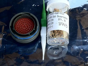 Matrix MS27473T20B35P Mil Spec Circular Connector with pins NSN 5935-00-261-7721 - Picture 1 of 5