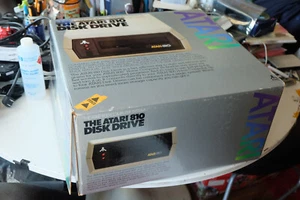 Atari 810 Disk Drive w/ box, no power supply - Picture 1 of 9
