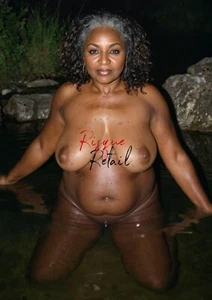 Stampa Nudo Vecchia Donna Matura A3 Fotografia Nudo Belle Arti Donna Foto C1047 - Foto 1 di 4