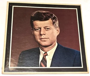 1963 John F. Kennedy Famous Speeches LP Vinyl - NEAR MINT ( Read Desc.) - Picture 1 of 6