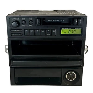Toyota AM FM Cassette Tape Deck Radio Player Receiver 08600-00852 Trim 76203 OEM - Picture 1 of 5