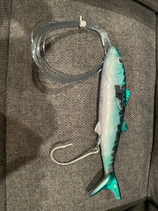 RARO NUEVO SEÑUELO DE PESCA DE CAZA MAYOR ATÚN MARLÍN 12" CABALLA LÁTEX AZUL NEGRO BLANCO - Imagen 1 de 12