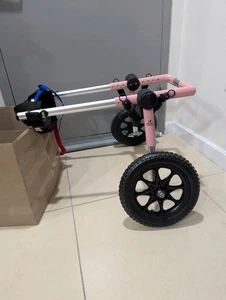 Walkin' Wheels Dog Wheelchair for Med/Large Dogs 50-69 lbs for Back Legs - Picture 1 of 20