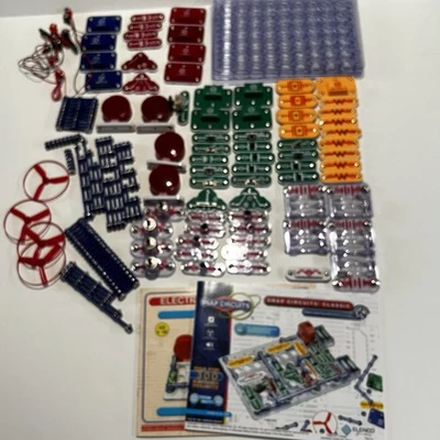 HUGE LOT Elenco Electronic Snap Circuits 150+ Pieces 5lbs+ - Image 1 of 4