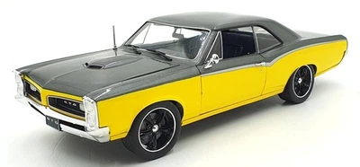Acme 1/18 Scale Diecast A1801219 - 1966 Pontiac GTO Restomod - Black/Yellow - Image 1 of 4