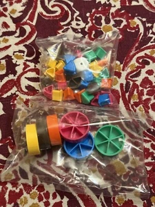 Trivial Pursuit 20th Anniversary Edition Replacement Board Game Pieces Trivia - Picture 1 of 1