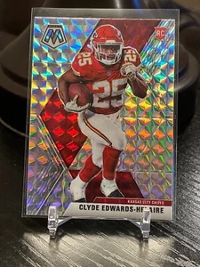 2020 Panini Mosaic Clyde Edwards-Helaire RC Silver Mosaic #212 Mint! - Picture 1 of 2