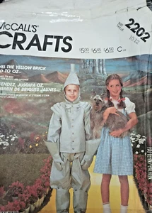 Costume McCall's 2202 oz motif de couture enfant taille 10-12 complet - Photo 1/5