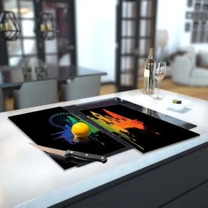 Copripiano / Tagliere per Piano Cottura in Vetro nel nostro 'Orgoglio' Londra su Design Nero - Foto 1 di 4