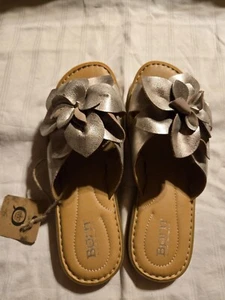Born Slide Sandals Women's 8M Light Gold Azalea - Bild 1 von 9