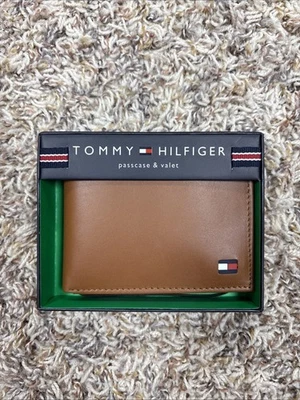 Tommy Hilfiger Hombre Doble Plegable Cuero Tostado Pasaporte y Valet Cartera 31TL22X046 Foto 1 de 4