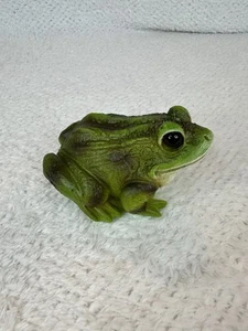 NEW FROG FIGURINE 🐸 Resin Garden/Plant/Home Decor. - Picture 1 of 4