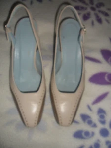 UK 6 VAN DAL BEIGE & GOLD LEATHER SLING BACK SHOES - 2 3/4" STURDY HEEL - Picture 1 of 6