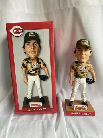 Cincinnati Reds Homer Bailey Camouflage Bobblehead Coca Cola Stadium Giveaway Cover