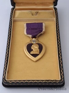EE. USA - Purple Heart Medal 2. World War II - Picture 1 of 6