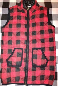 Girls Buffalo Cotton Plaid Quilted Vest Cute Puff Lined 130 6/7 - Picture 1 of 7