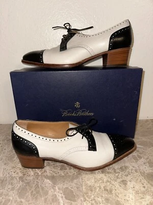 Zapatos Brooks Brothers para mujer, cuero negro y crema, hechos en Italia talla US 8 Foto 1 de 4