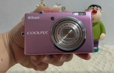 Cámara digital compacta Nikon COOLPIX S570 12 MP 5x zoom óptico idioma inglés Foto 1 de 4