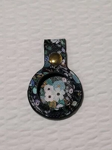 Rifle Paper Co Keychain Key Ring for Apple AirTags Garden Party Blue - Photo 1 sur 3