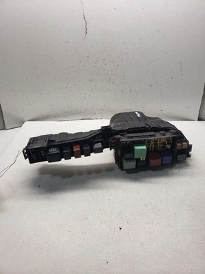 Caixa de fusíveis motor 1MZFE motor 6 cilindros compatível com 99-03 SOLARA 1438580 - Imagem 1 de 4