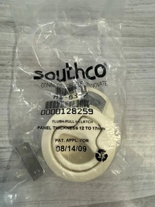 Pestillo de tracción de montaje empotrado Southco Boat de 2 pulgadas M1-63-7 beige - Imagen 1 de 4