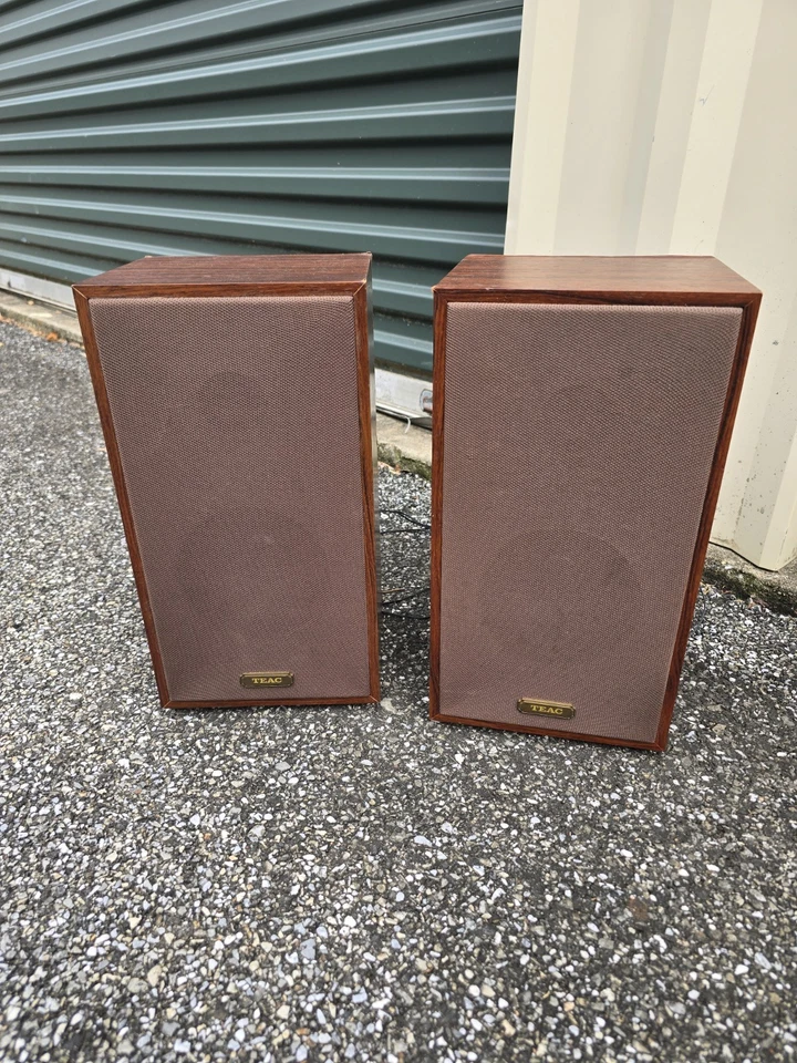 Vintage TEAC 20W 6 OHM Estante Grão de Madeira ESTANTE HOME Alto-falante JAPÃO - 2 peças. - Imagem 1 de 4