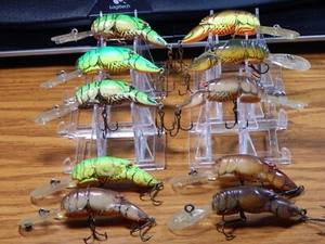 10 OLD REBEL DEEP CRAWFISH CRANKBAIT LURE 2 1/2" BODY GOOD COLOR GOOD USED SHAPE - Picture 1 of 2