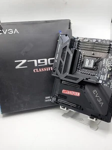 Placa madre EVGA Z790 clasificada Intel LGA 1700 DDR5 EATX (121-RL-E798-KR) - Imagen 1 de 9