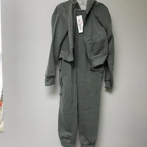Liv & Lottie 2-Piece Crop Zip Up Hoodie & Cargo Jogger Womens Small NWT - Picture 1 of 9