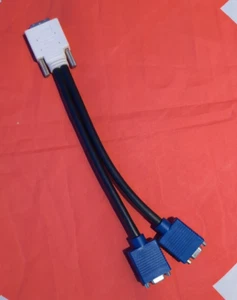 Dual Monitorkabel von DVI (DMS-59) auf 2 x VGA -  Y-Kabel, Splitter - Bild 1 von 1