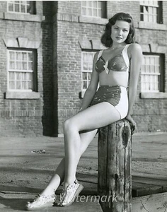 VINTAGE Broadway Schauspielerin Gene Tierney - 1930er-1940er Jahre - 8x10 WERBEFOTO - Bild 1 von 1