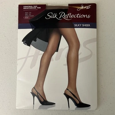 CD Hanes Silk Reflections Sedoso Control Transparente Puntera Reforzada Apenas Hay Foto 1 de 4