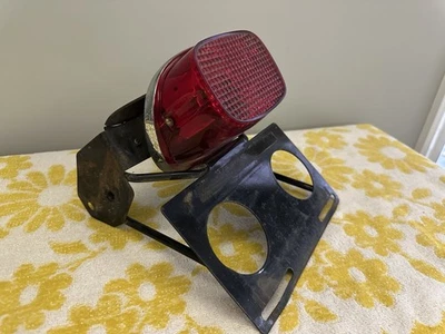 1995 HARLEY DAVIDSON FXSTC LANTERNA TRASEIRA SOFTAIL COM MONTAGEM EM PLACA - Imagem 1 de 4