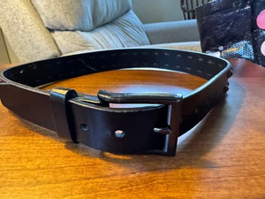 Levi's Boys Leather Belt, Black with Studs, Size Small, 22-24 - Picture 1 of 3