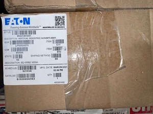 (C)EATON CHL BXXXX4HAVHEX VERTICAL MOUNTING HANGER New!⚡️ - Picture 1 of 2