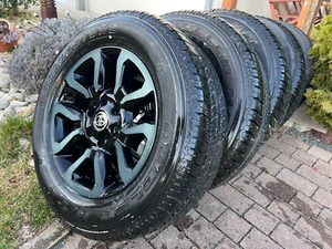 Original Toyota Hilux Invincible Leichtmetallräder (1 Satz = 5 Stück) - Bild 1 von 7