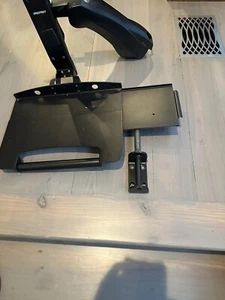 Ergotron 28-188-200-10 Wall Mount Combo Arm 200 Series Black - Photo 1/5