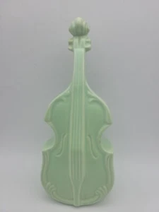 Vintage Hull Pottery Green Violin Cello Wall Pocket Planter 85 - Picture 1 of 7