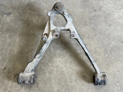 Brazo de control inferior delantero izquierdo del conductor Cadillac Escalade 2007-2014 AWD 1464 OEM Foto 1 de 4