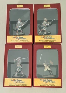 W. BRITAIN THE NILE SERIES LOT 3 BRITISH 42nd BLACK WATCH HIGHLANDER + 1 FUZZY - Imagen 1 de 5