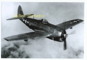 P-47 Thunderbolt in Flight ore 12 alta RARA FOTO 4x6 in ottime condizioni #2 - Foto 1 di 1