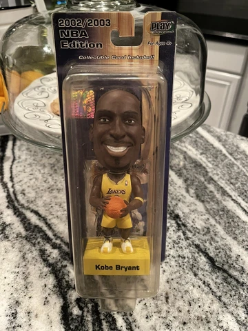 Upper Deck Play Makers 2002/2003 NBA Edition Lakers Kobe Bryant Bobble Head NIP Cover