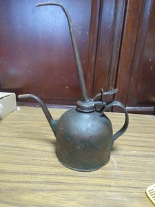 Lattina olio porabile e squirt vintage - Foto 1 di 5