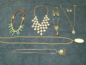 Jewelry Imitation Turquoise & Green (Lot Of 8 Pieces) - Picture 1 of 1