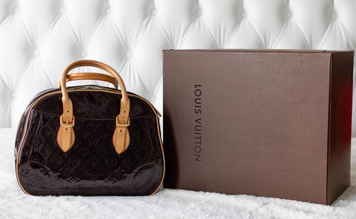 LOUIS VUITTON（LV） LOUIS VUITTON Amarante Monogram Vernice Summit Drive Bag AUTENTICA!!!!