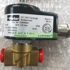 New PARKER 122K8321 General Purpose Solenoid Valves - Picture 1 of 5