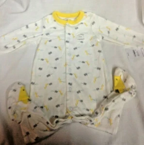 Carter's just one you footed sleeper I Love My Family 6 Months NWT - Picture 1 of 3