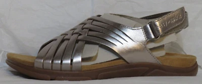 SANDALIA EASY SPIRIT SE MAR EE. UU. 7,5 M ORO 710 CORREA DE CUERO GANCHO LAZO NUEVA EN CAJA Foto 1 de 4