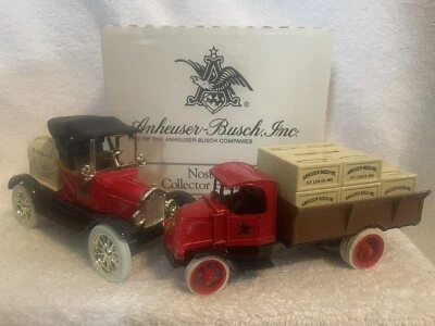Budweiser Nostalgic Bank Set 1918 Runabout Barrel Bank & 1926 Mack Crate Bank - Image 1 of 4