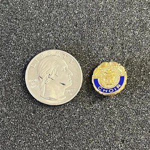 Choir Student School Club Gold Tone Member Pin Pinback #45458 - Picture 1 of 2